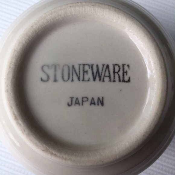 Stoneware Japan Coffee Tea Cup White Flower Floral Beige Vintage MCM Set of 5 - Picture 8 of 12